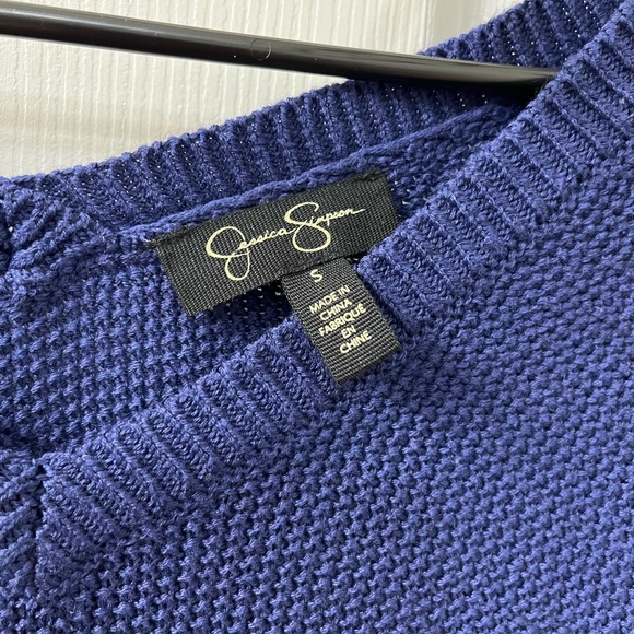 Adorable Jessica Simpson sweater - Picture 3 of 4